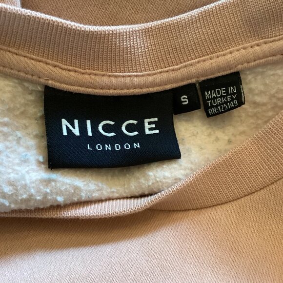 Nicce London Sweatshirt Size‎ Small  Pink Crewneck Comfort Relaxed - Picture 2 of 7
